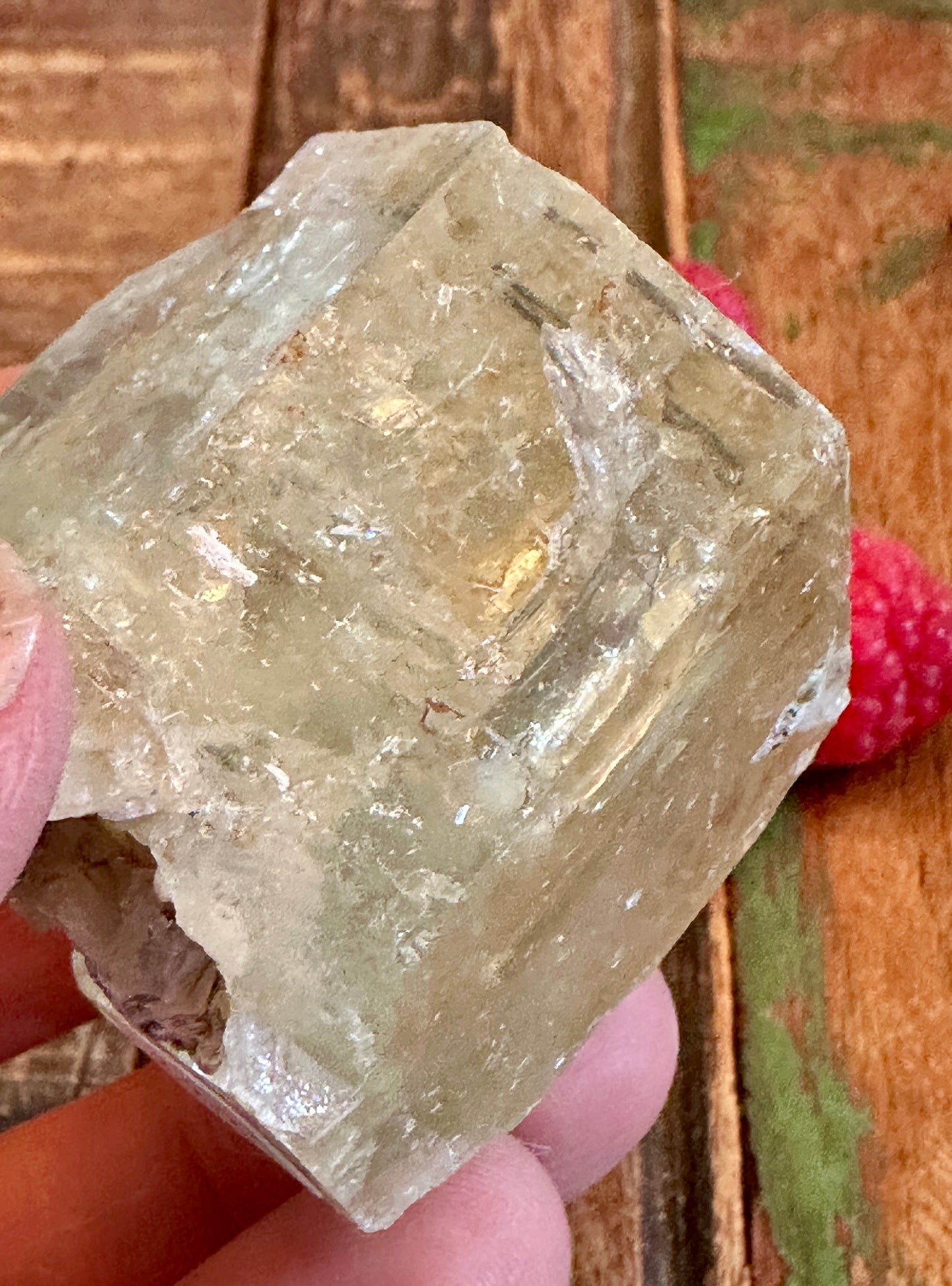 Beryl var. Goshenite