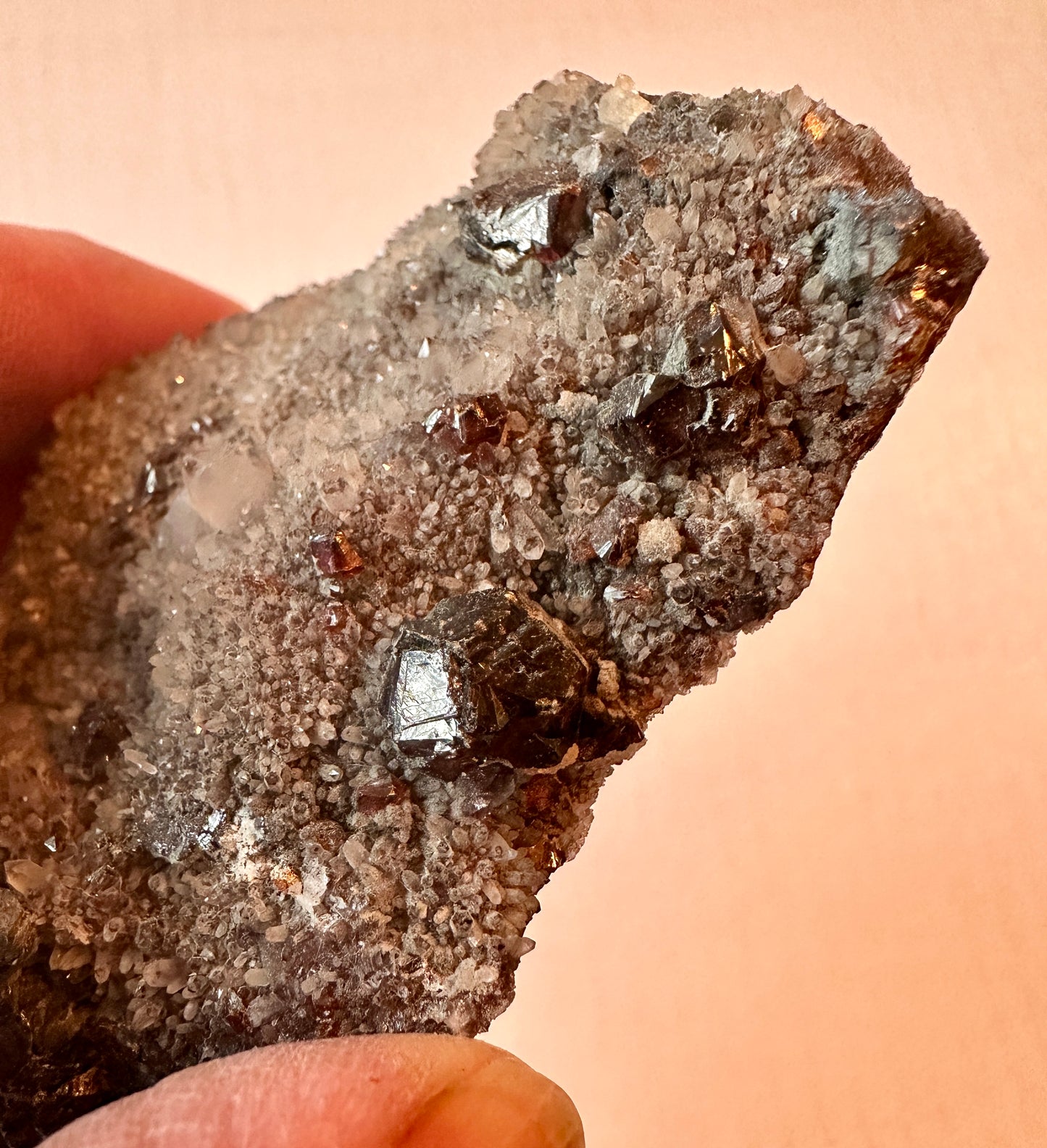 Sphalerite on Calcite