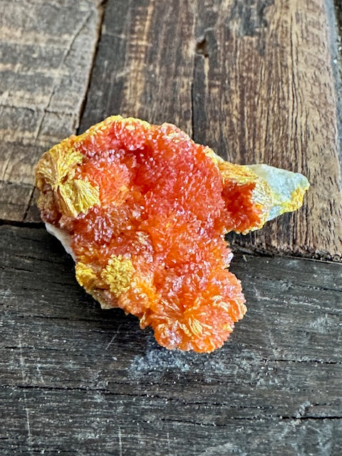 Orpiment on Matrix