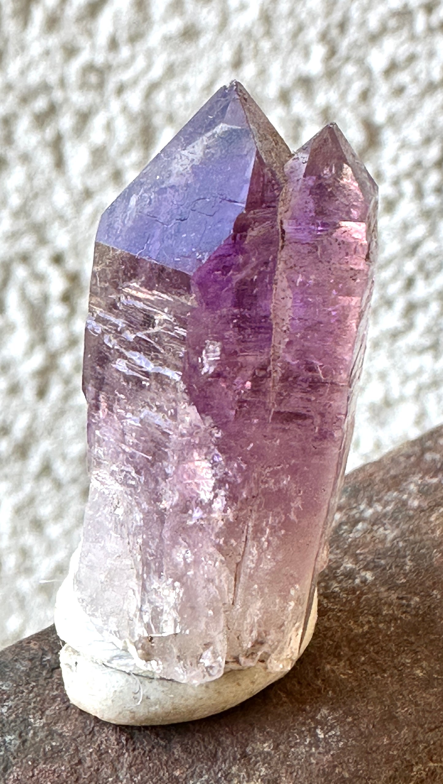 parallel Amethyst points with phantoms