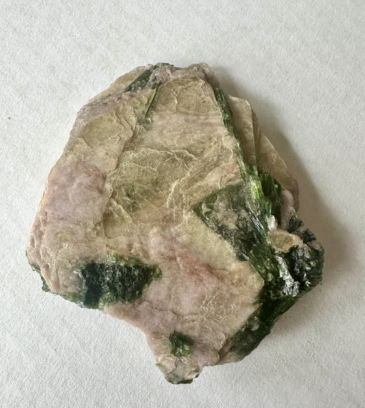 Green Tourmaline in Mica