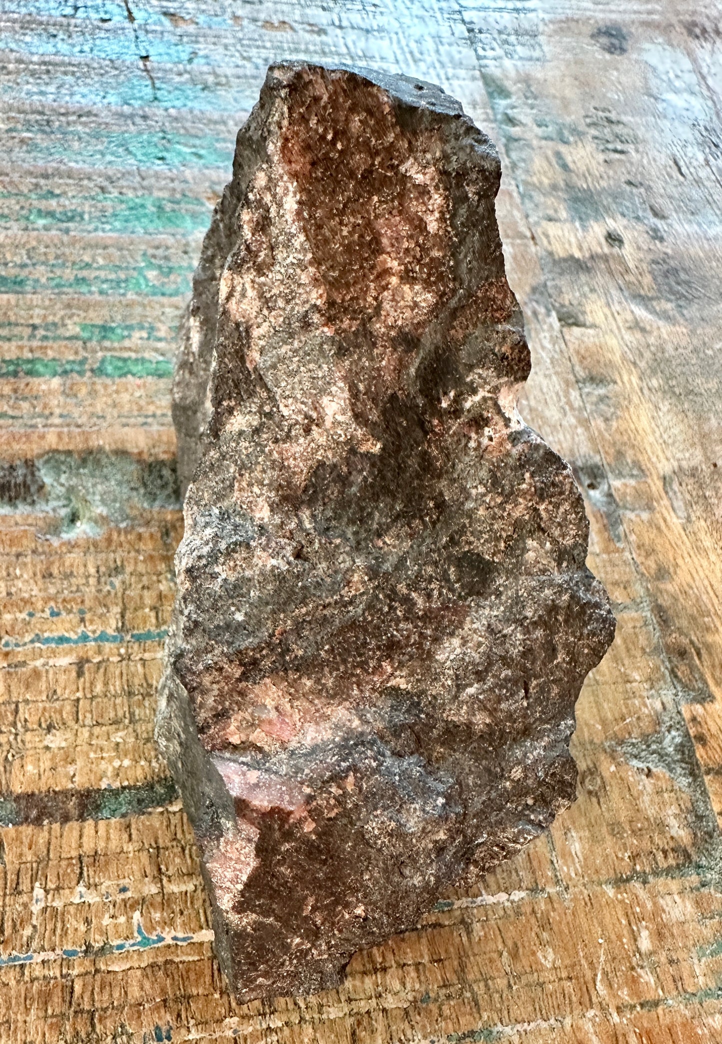 Svabite & Calcite UV