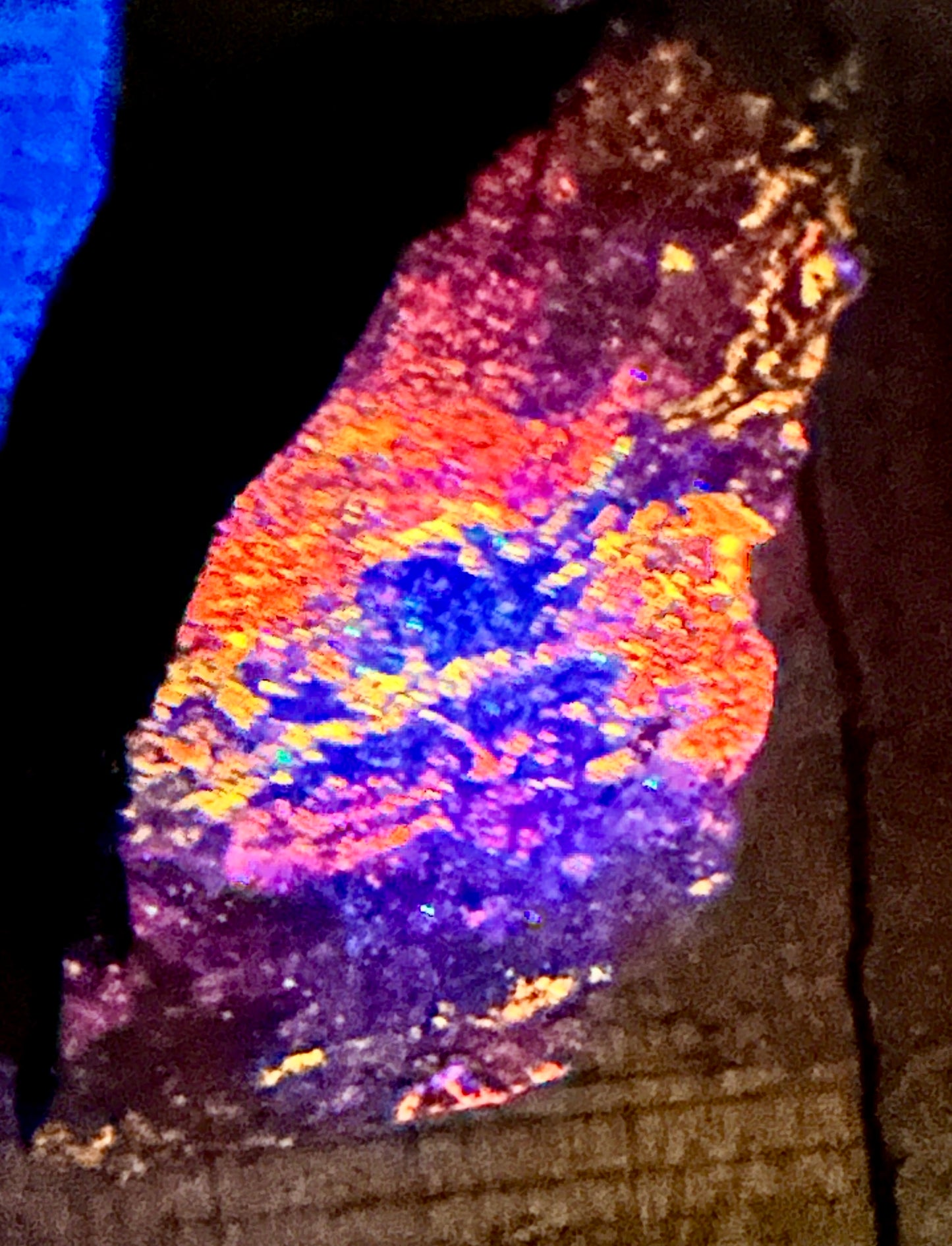 Svabite & Calcite UV