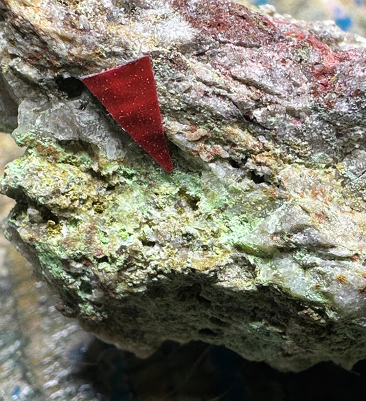 Junitoite on matrix