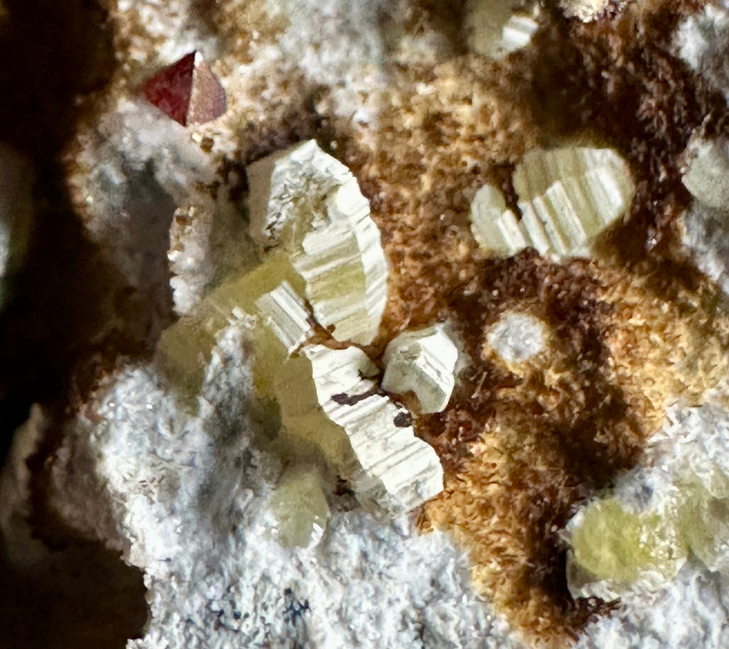 Weloganite