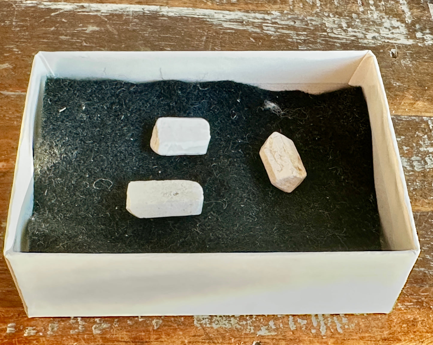 Tincalconite pseudomorph