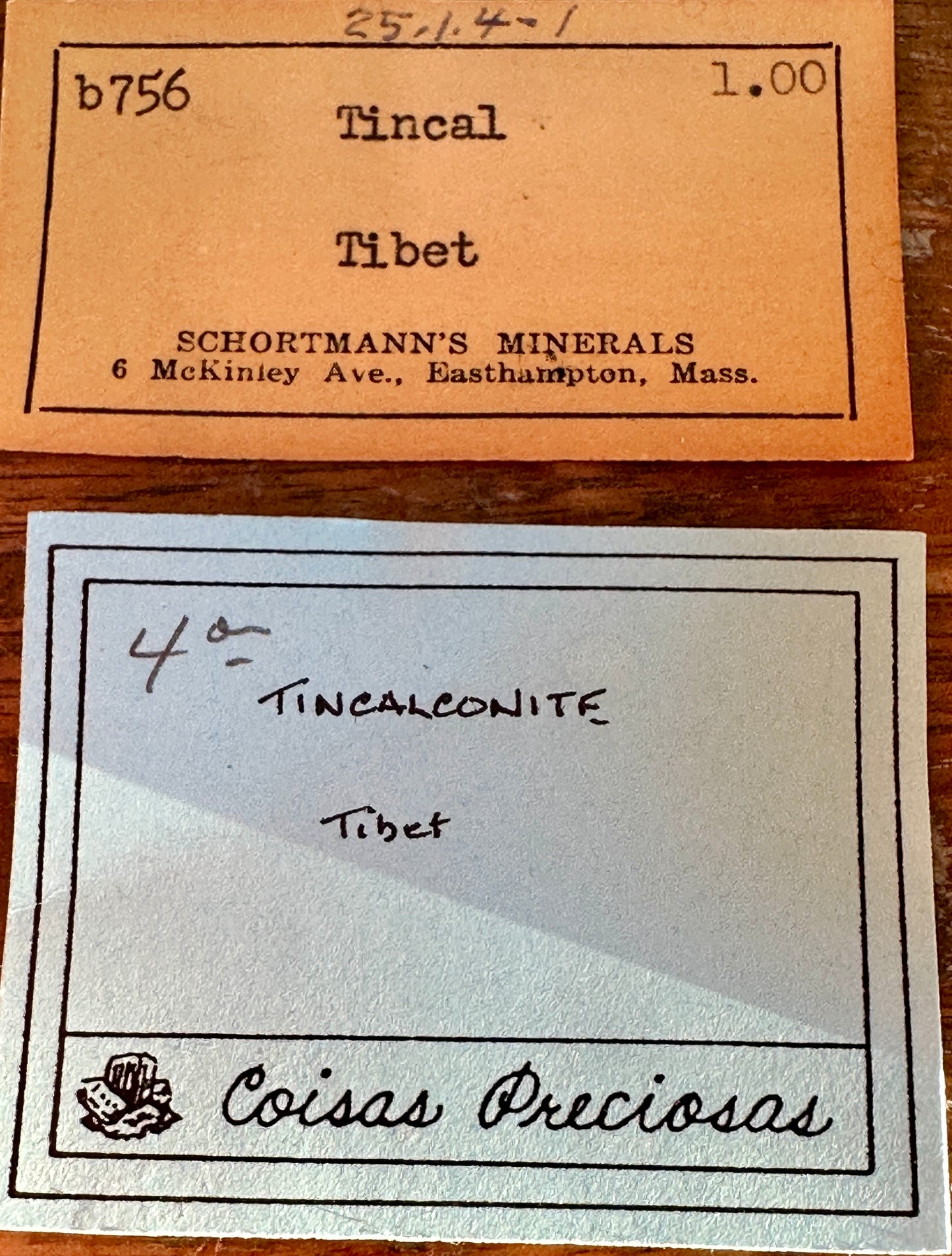 Tincalconite pseudomorph