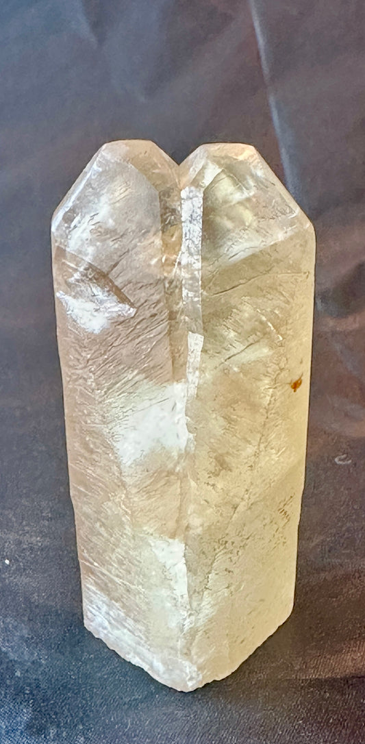 Dove-Tail Calcite