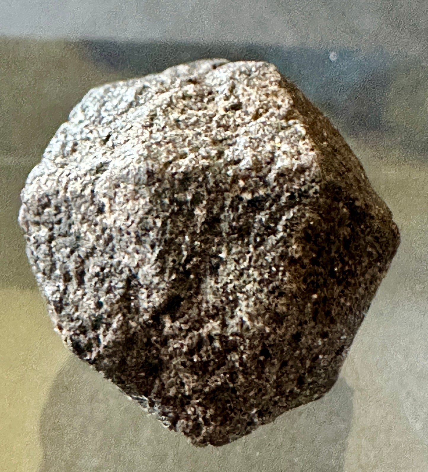 Spessartine pseudomorph