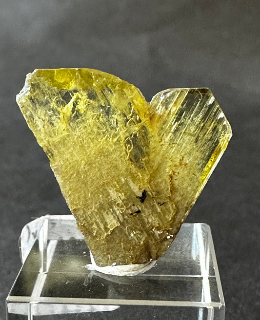 Chrysoberyl twins