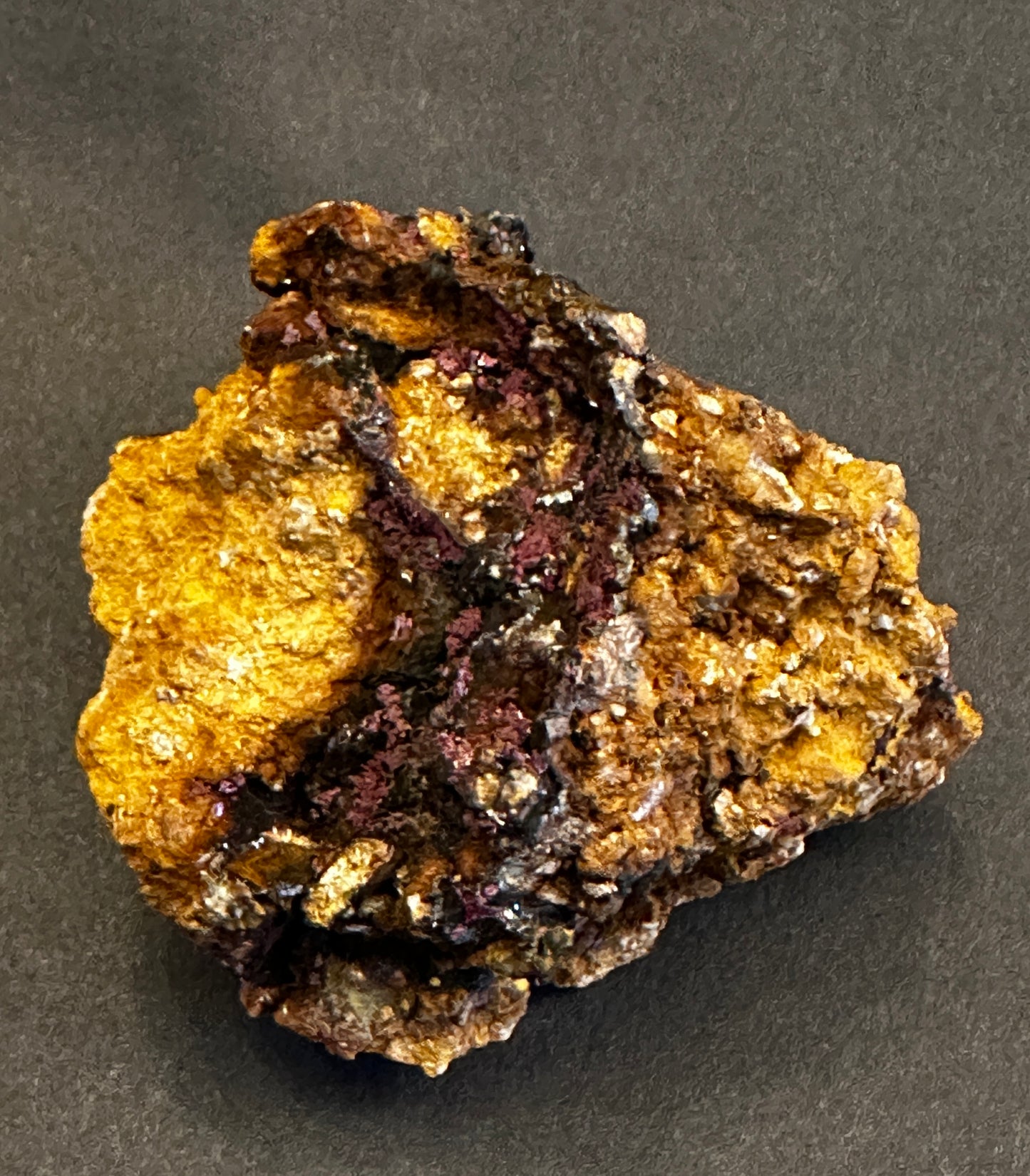 Cuprite var: chalcotrichite