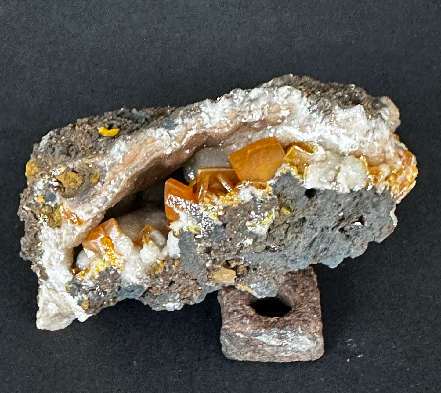 Wulfenite in Calcite Vug