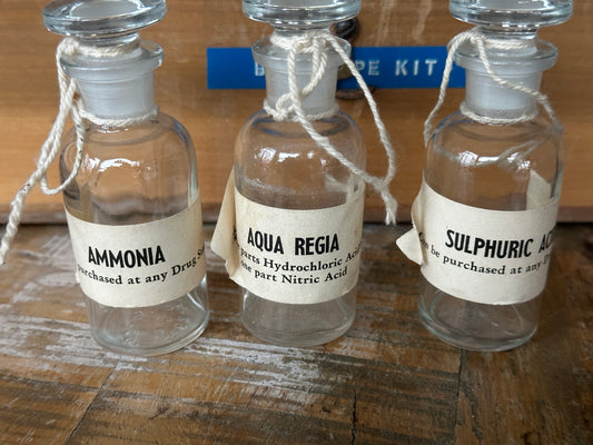 Antique Mineral ID Kit