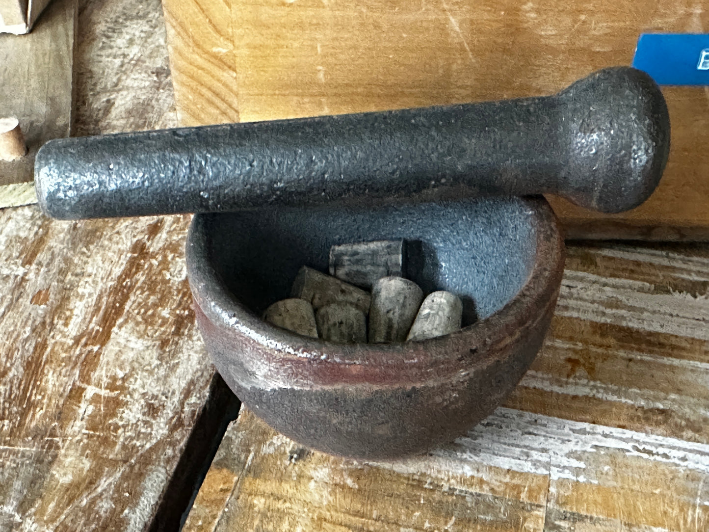 Antique Mineral ID Kit