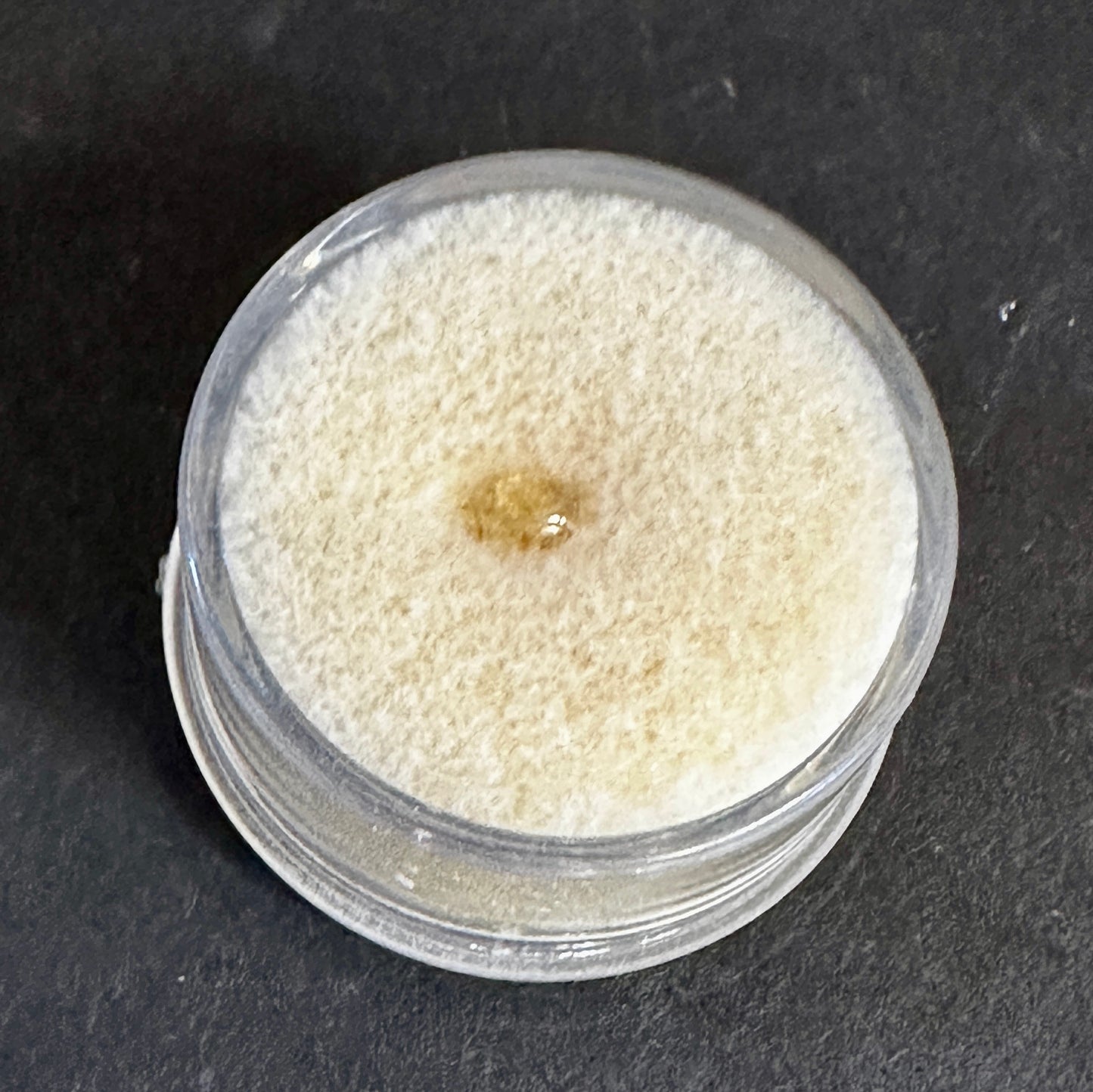 Sinhalite