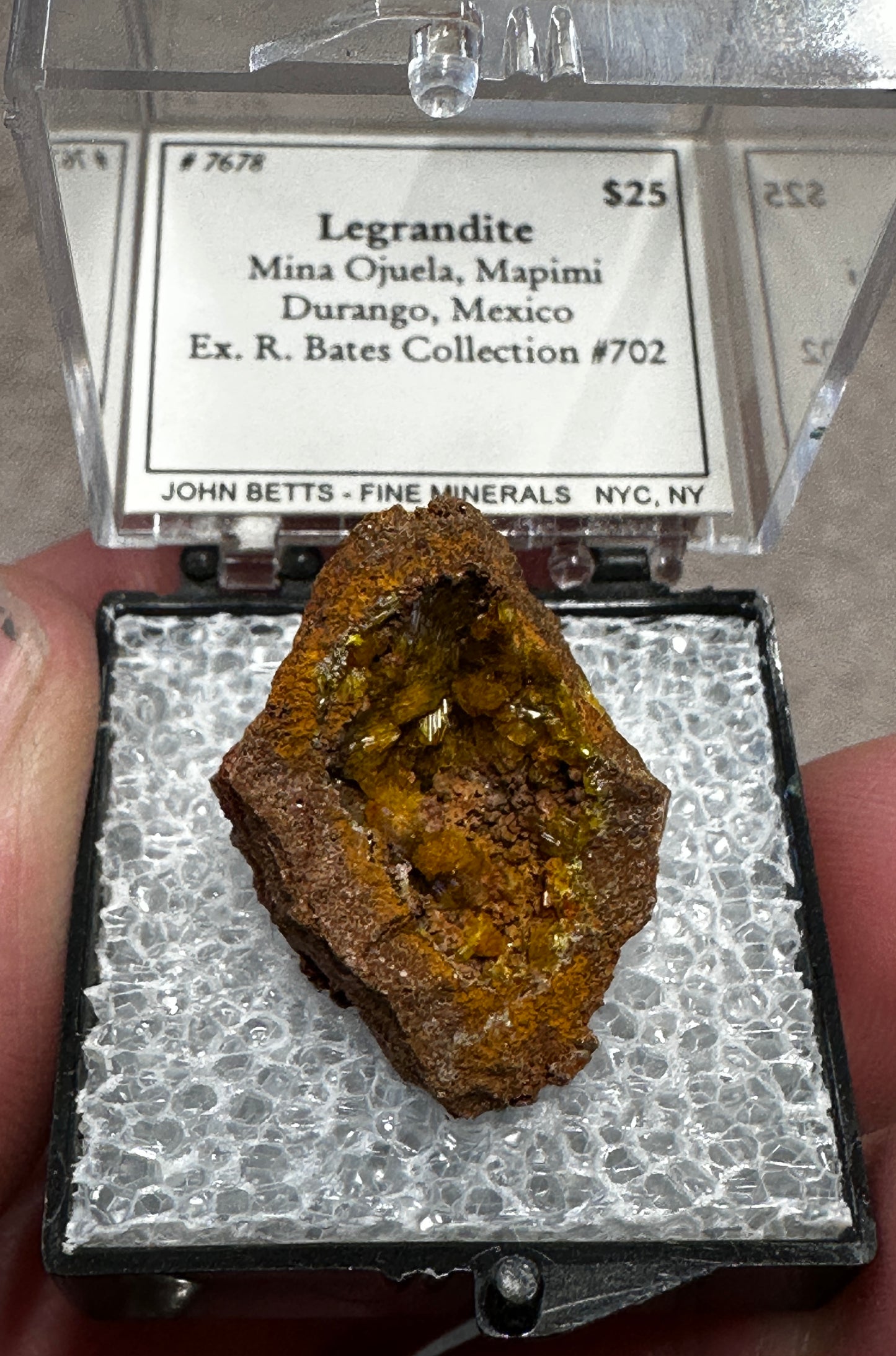 Legrandite