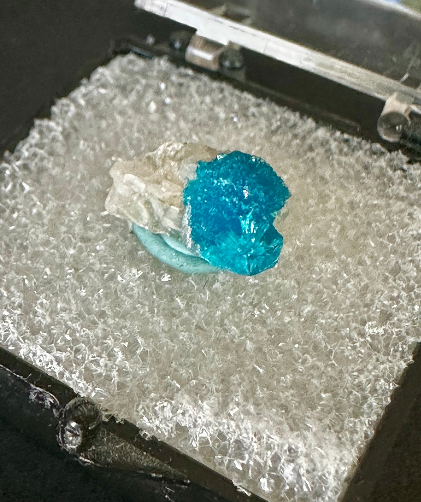 Cavansite