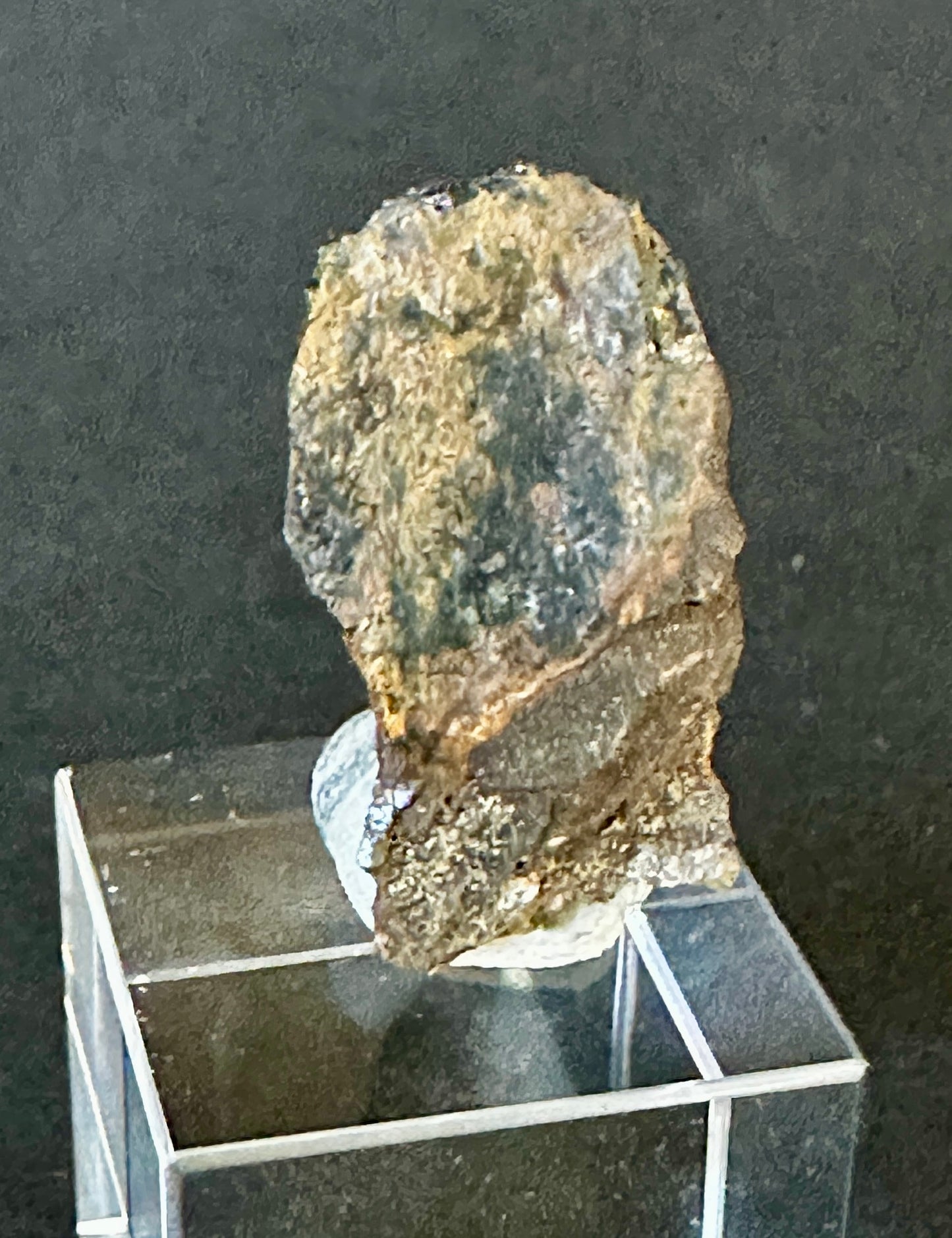 Gadolinite