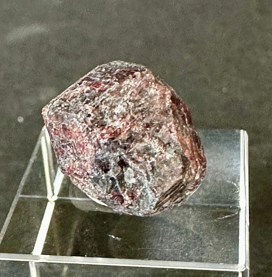 Garnet var: Almandine
